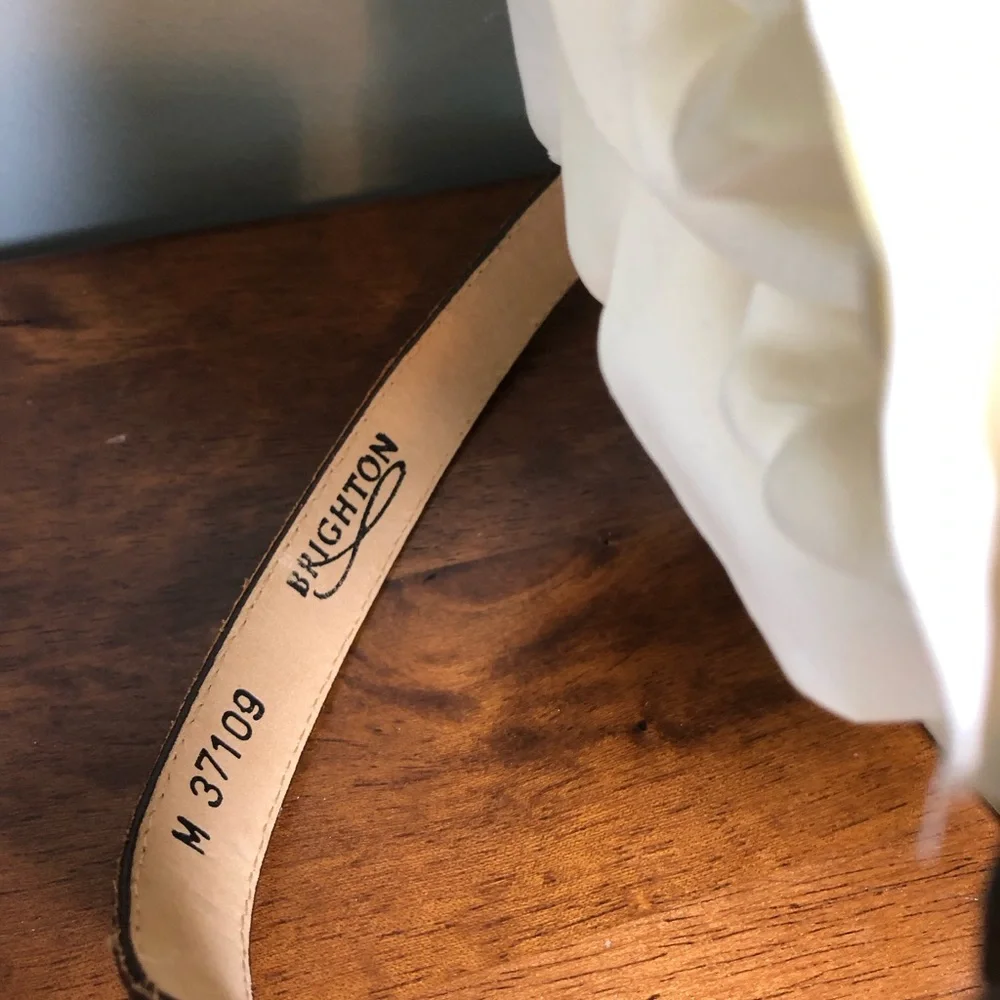 Brighton Croco Brown Leather Belt.  Medium - Picture 4 of 11
